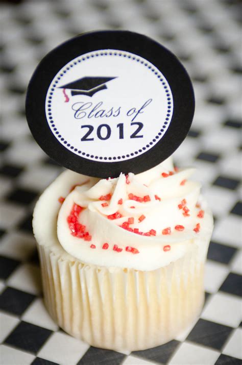 easy graduation cupcakes|walmart graduation cupcake toppers.